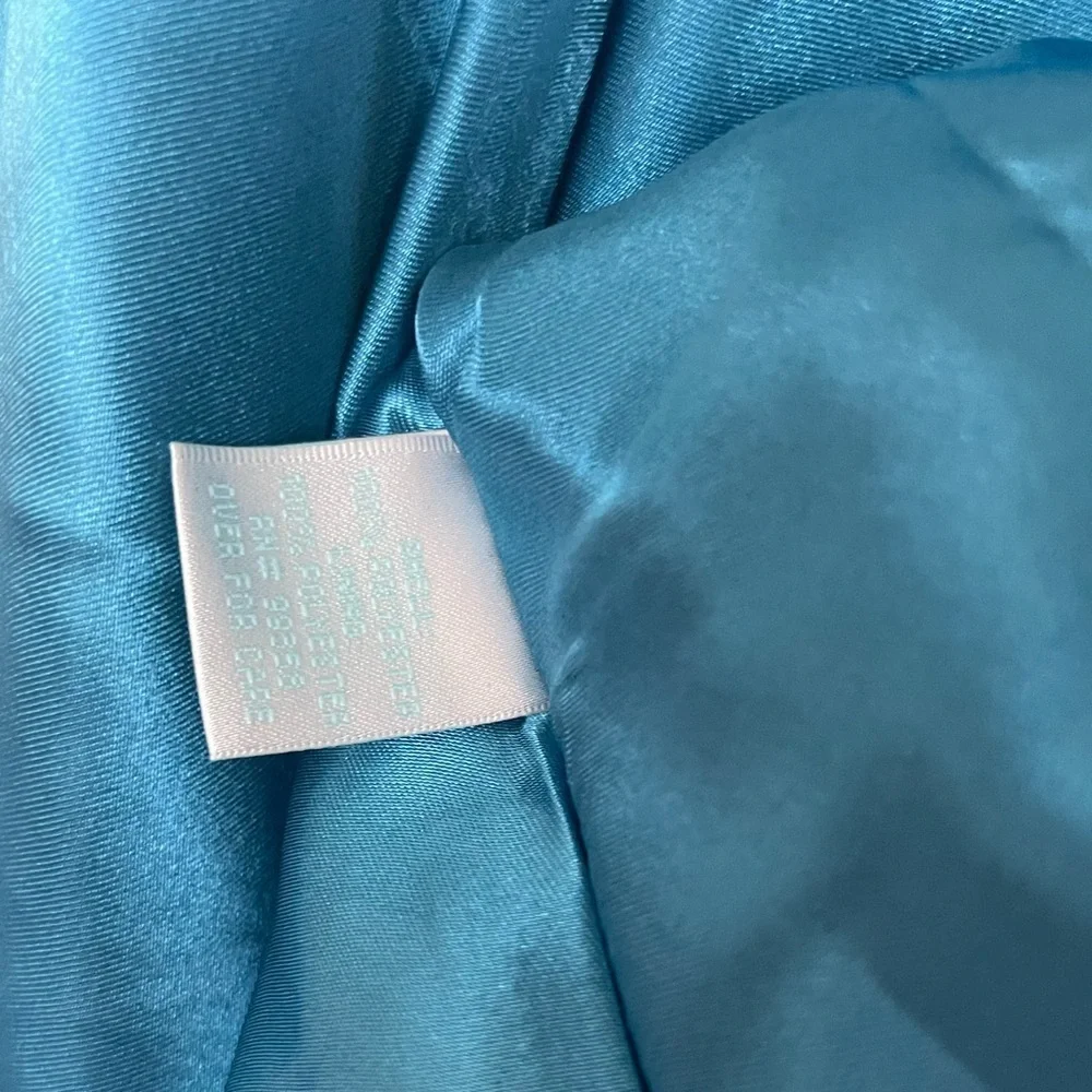 NWT Camille La Vie Teal Metallic Pleated Off-Shoulder Gown – Size 6 - Picture 4 of 6